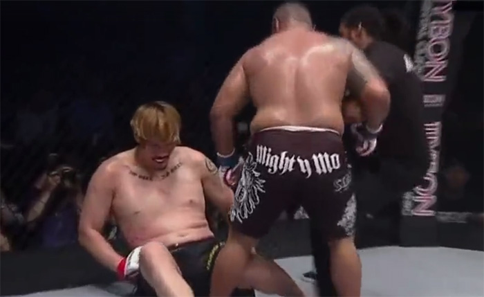 Déjà vu: Mighty Mo ugyanúgy ütötte ki Hong Man Choi-t, ahogy 2007-ben