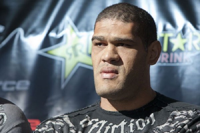 Bigfoot Silva Oroszországban kapott meccset, de a bunyó háttere elég sötétnek tűnik