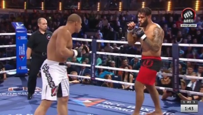 Bigfoot Silva vitatható ítélettel maradt alul Oroszországban (videó)