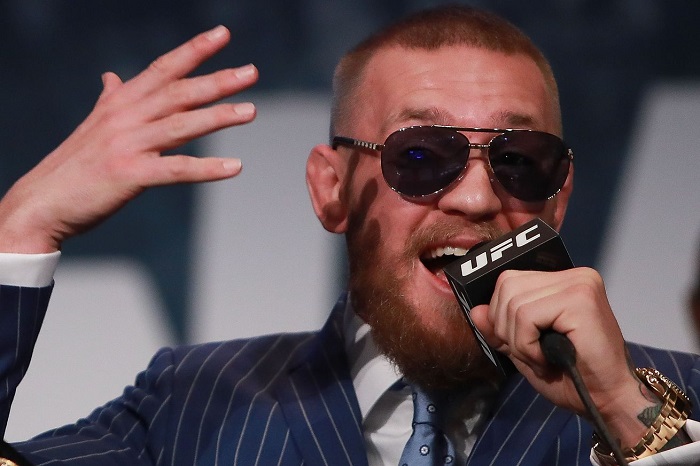 McGregor azt mondja, hogy Khabib Nurmagomedovot és Tony Fergusont is 