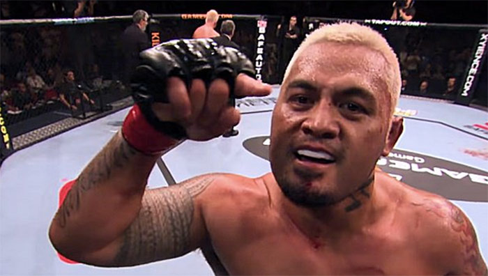 Mark Hunt üzenete Overeemnek : Ha forrót pisálsz, beperellek!