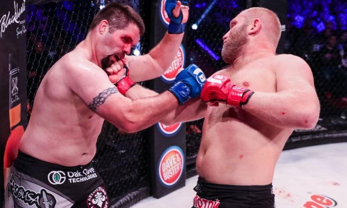 Kíméletlen KO-val sokkolt a Bellator 175-ben Sergei Kharitonov