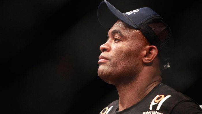 Anderson Silva abbahagyta a felkészülést a UFC 212-re