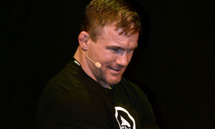 Bréking: súlyos balesetet szenvedett Matt Hughes