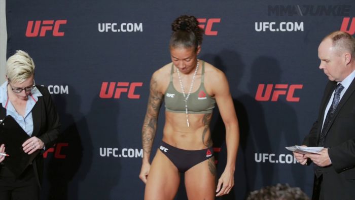 Germaine de Randamie-t szó nélkül megfosztotta a UFC a pehelysúlyú övétől
