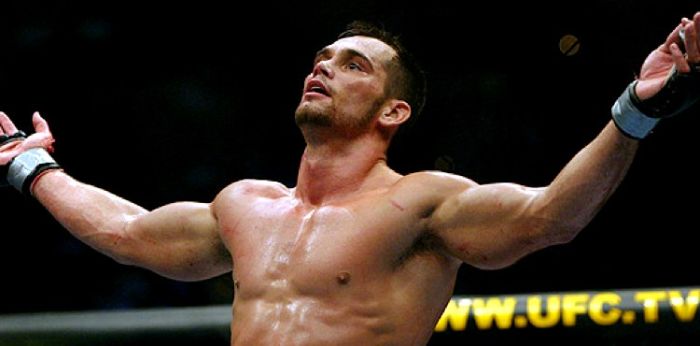 Visszatérne a középsúlyú ex-bajnok, Rich Franklin