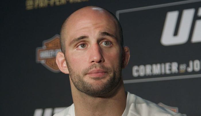 Volkan Oezdemir kihívta Alexander Gustafssont, hogy eldöntsék, ki Európa királya