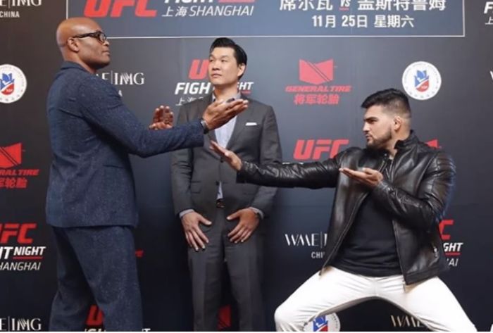 Anderson Silva és Kelvin Gastelum elég jó face-offot tolt le november 25-i meccsük előtt