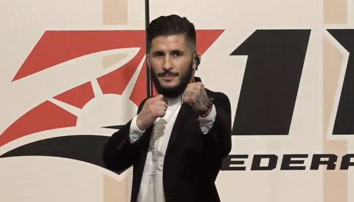 Ian McCall a RIZIN harcosa lett!