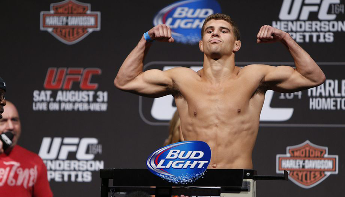 A '”+!!=((**-#-ba! Oda a UFC 218 egyik legjobb meccse! 