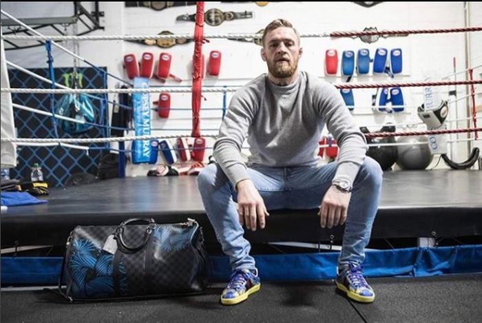 John Kavanagh: bárki mondhat bármit, még mindig Conor McGregor a bajnok