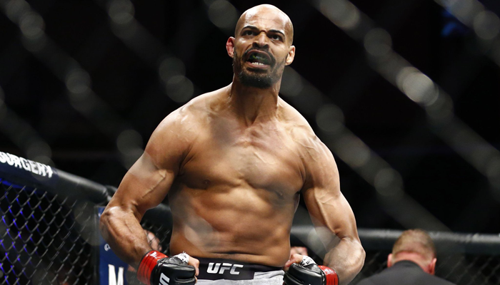 Az ex-WSOF bajnok David Branch fél menet alatt siklatta ki Thiago Santos hype vonatát