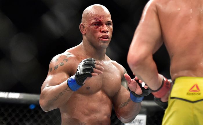 Itt az ideje, hogy Hector Lombard visszavonuljon?