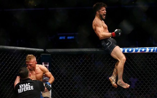 John Mccarthy nem állította volna meg a Cejudo-Dillashaw meccset