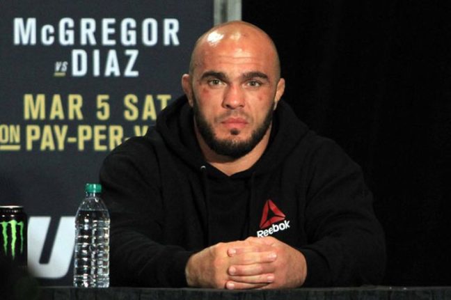 Bréking: elmarad a hétvégi UFC előmeccse, az Ilir Latifi vs. Volkan Oezdemir