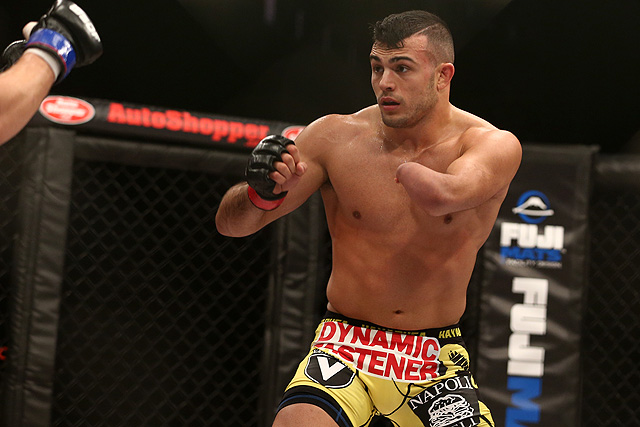 Egy meccses szerződést kapott a Bellatortól a háromnegyedkarú bunyós, Nick Newell