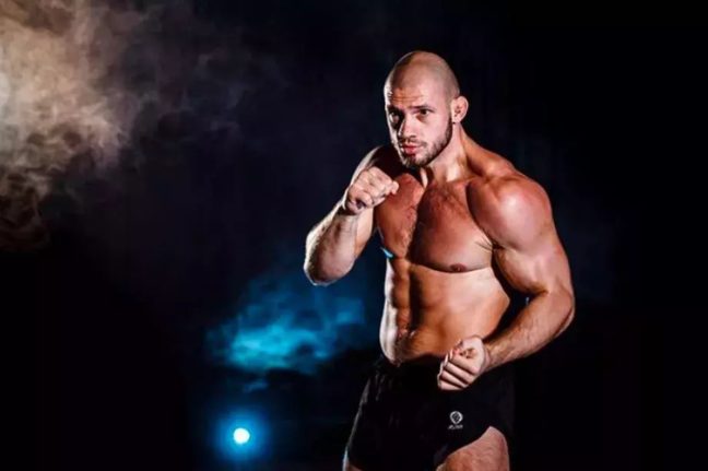 A veretlen Ivan Shtyrkov-ot leigazolta a Rizin, mert a UFC-hez nem engedték 'abnormális' doppingtesztje miatt