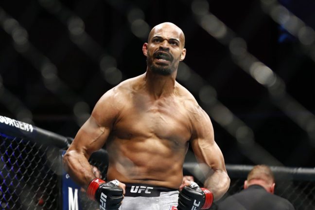 David Branch: eltiltva 2 évre!