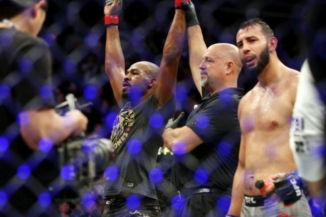 Jon Jones: Reyes veszített, 1000-ből 1000-szer legyőzném