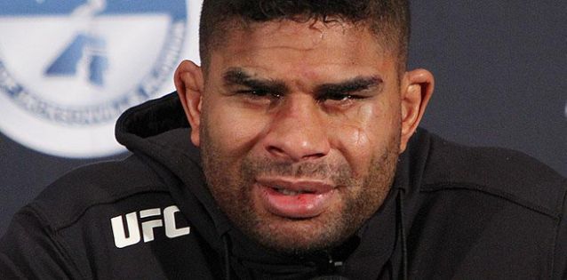 Alistair Overeem-et motiválta, hogy a közönség nélkül bunyózhatott