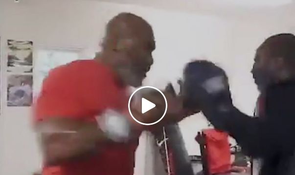 Előkerült egy videó az 53 éves Mike Tyson edzéséről: dobni fogsz egy hátast