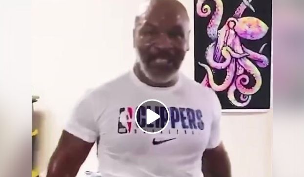 FÉLELMETES új videó Mike Tysonról: 'Visszatértem!'