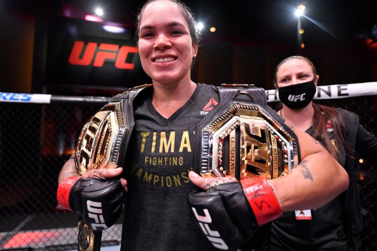 Végképp minden idők legjobbja lett Amanda Nunes