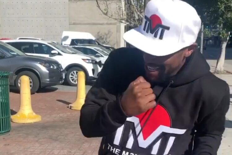Valami készül: Floyd Mayweather újra a Rizinnel tárgyal