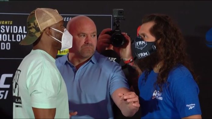 Bemértek a srácok, videón Usman és Masvidal farkasszemnézése