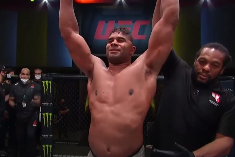 Alistair Overeem megcsinálta!