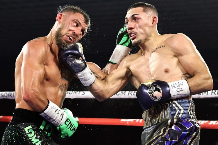Sokk: Teofimo Lopez legyőzte Vasiliy Lomachenko-t, ő az új könnyűsúlyú bajnok