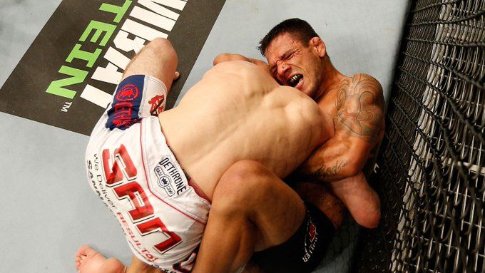 Rafael dos Anjos: én voltam a legközelebb ahhoz, hogy lefojtsam Khabibot