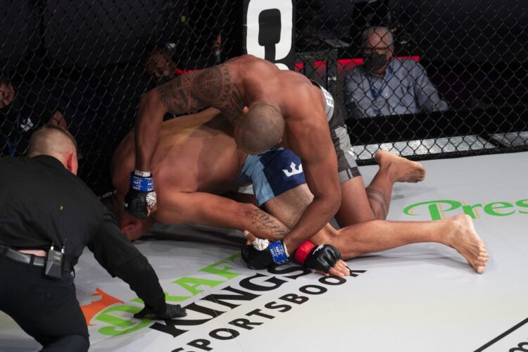 Werdum azt hitte, szubolta ellenfelét, de végül ő lett kiütve