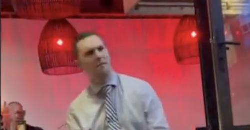 Balboa és ügyvédje 30.000 dollárra perli Schillinget