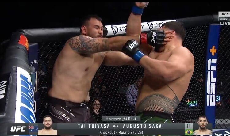 Tai Tuivasa óriási KO-val sokkolt a UFC 269-en