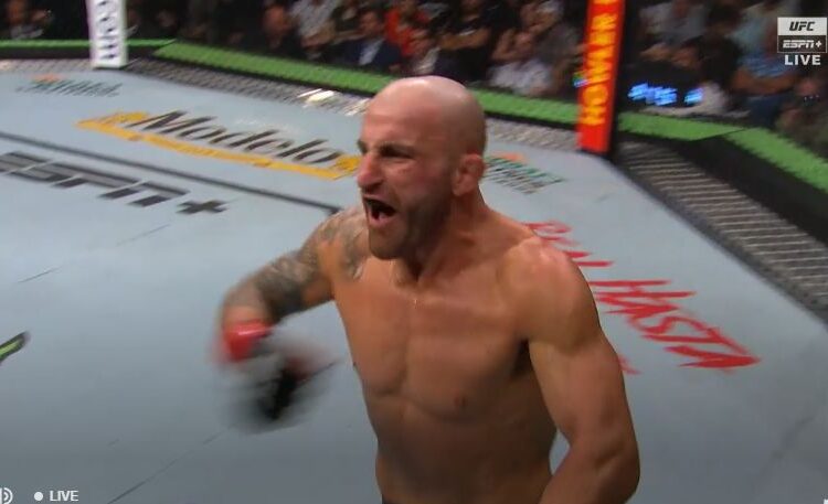 Alexander Volkanovski fényévekkel volt jobb A Koreai Zombinál