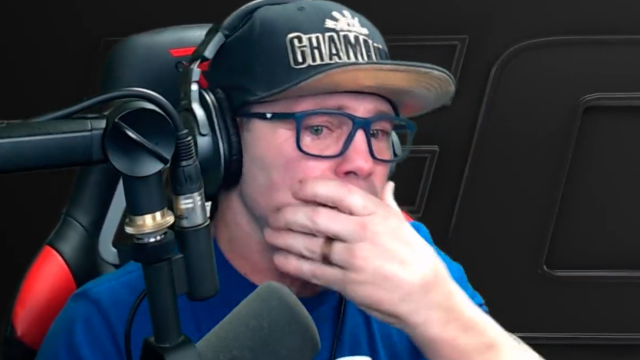 Jens Pulver könnyezve hallgatta végig, hogy a UFC 284-en bejelenik, Hall of Fame tag lesz