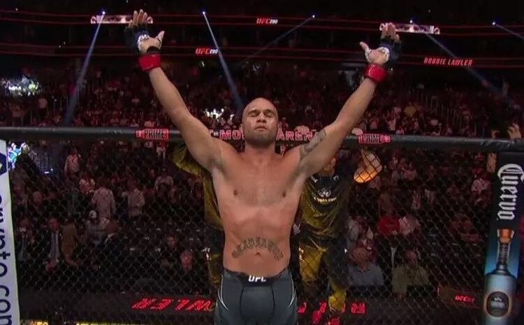 Robbie Lawler kiütötte Niko Price-t, majd visszavonult