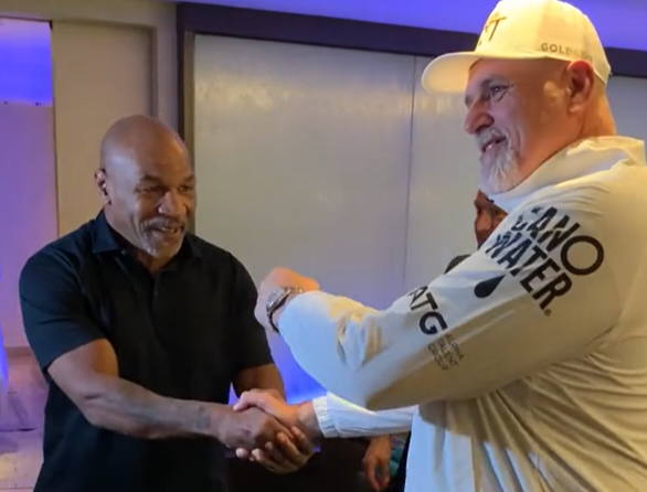 John Fury Mike Tysonnal akar bokszolni a Fury vs. Ngannou gálán