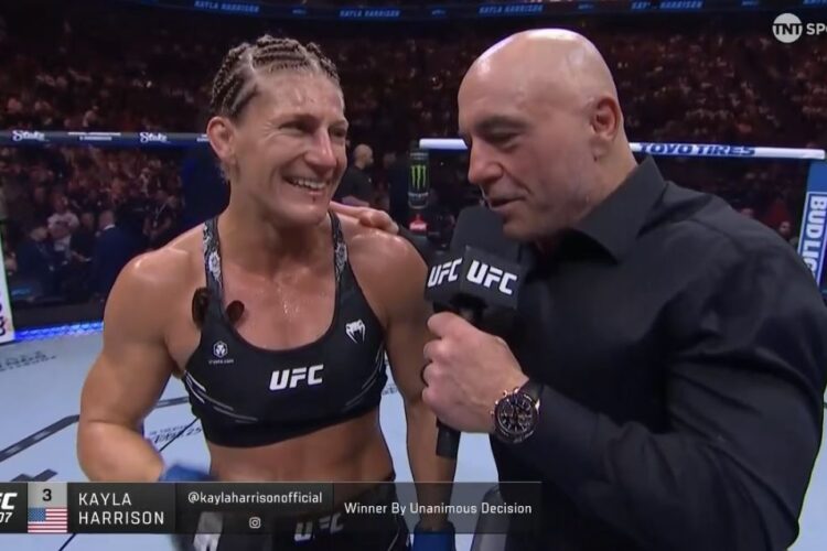 Kayla Harrison legyőzte Vieirát, most vérzett a ketrecben először