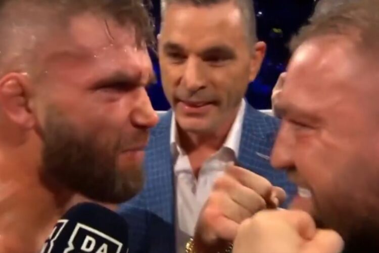 Jeremy Stephens kiütötte Eddie Alvarezt a BKFC-ben, fészoffolt McGregorral!