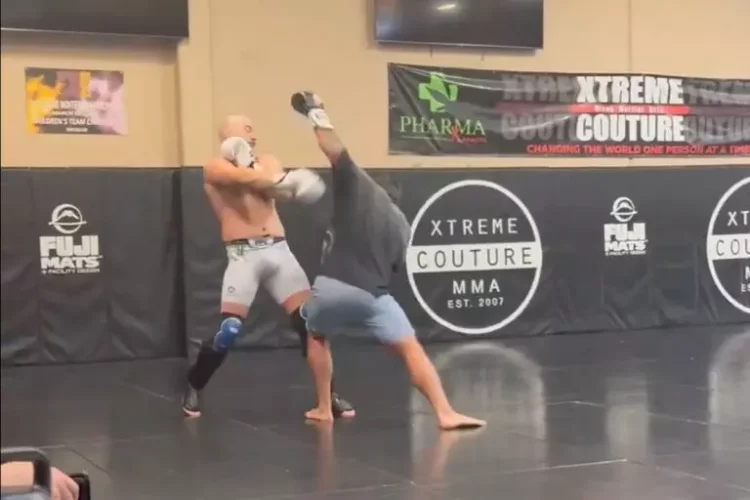 Előkerült a videó Mike Perry és Sean Strickland sparringjáról - TD