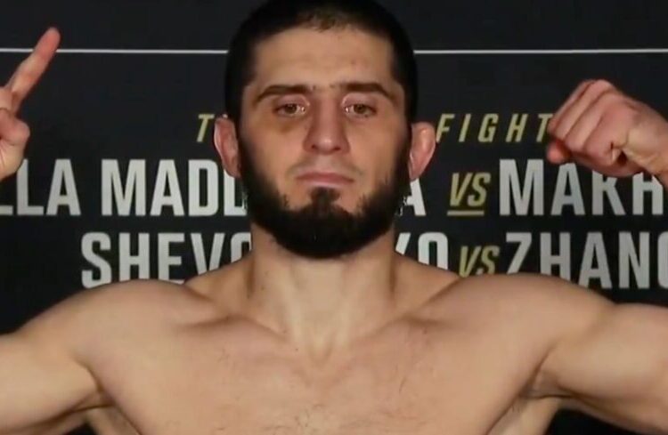 UFC 322 mérlegelés és kezdési időpontok: 1 bunyós bukta a súlyát!