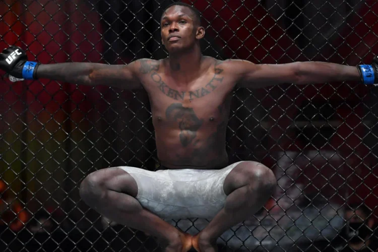 Israel Adesanya otthagyja a teljes eddigi edzői csapatát