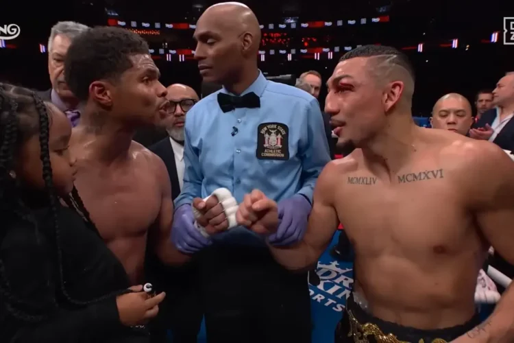 Shakur Stevenson dominált a ringben Teofimo Lopez ellen – veretlen maradt