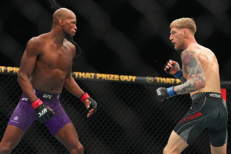 Ray Longo is betámadta a UFC-t, és a borzalmasan béna gáláikat