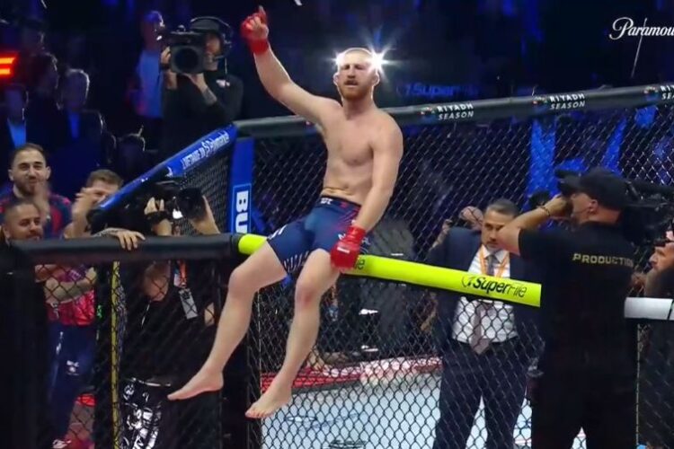 Bo Nickal TKO-val győzött a UFC Fehér Ház gálán!