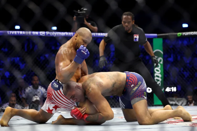 Alex Pereira jól leszúrta Herb Deant, amiért engedte, hogy Gane a tarkóját támadja: 'az ilyen nem igazi férfi'