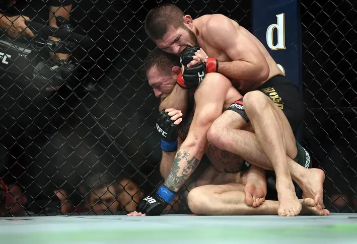 Conor McGregor nekiment Khabib Nurmagomedovnak, állítva, hogy a meccsük előtt rossz dolgokat csinált a jachtján