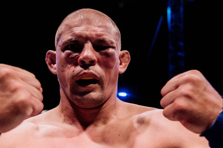 A 42 éves Joe Lauzon visszatért, és TKO-győzelmet aratott a BKFC-ben